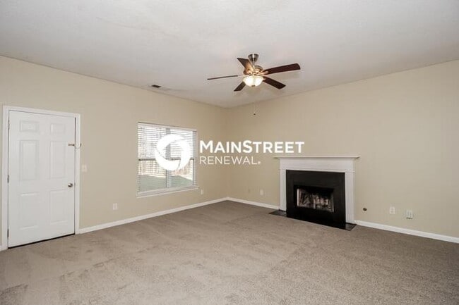 Building Photo - 3 Bedroom Pet-Friendly Home in Villa Rica,...
