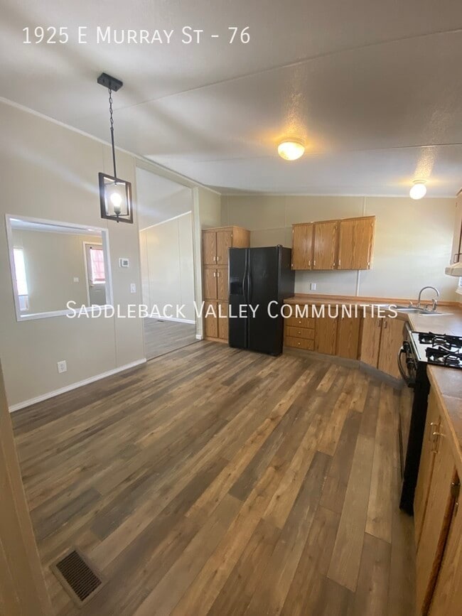 Foto del edificio - 1925 E Murray St