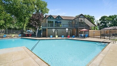 Building Photo - Arlington Apartments