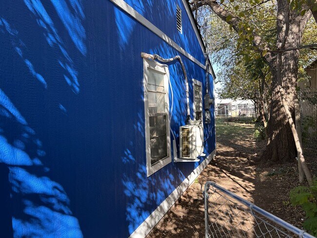 Foto del edificio - 2309 SW I Ave