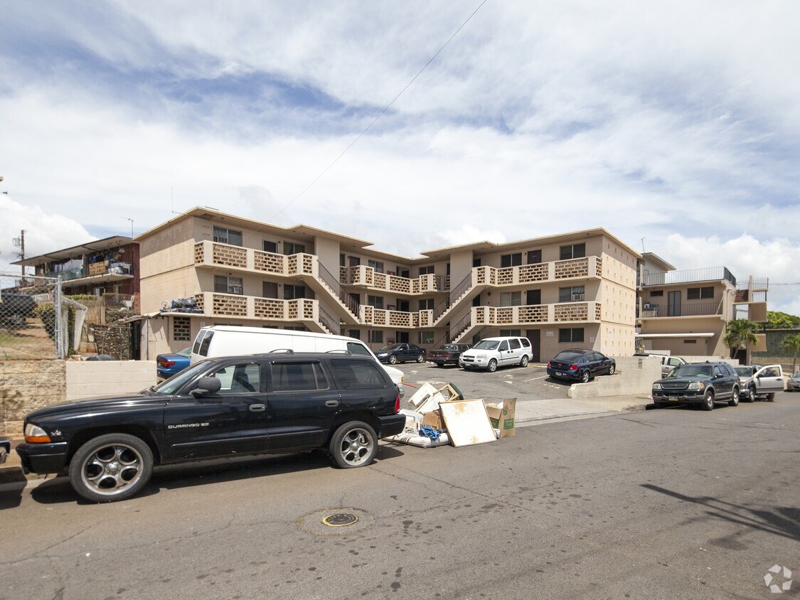 Building Photo - 94-111 Pupunohe St