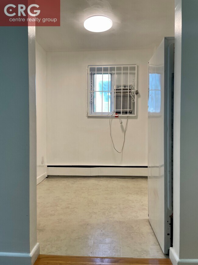 Building Photo - 75 Euston Rd