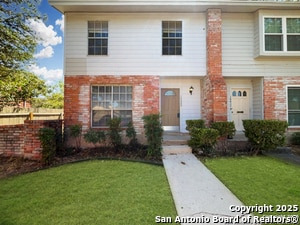 Foto principal - 14409 Brook Hollow Blvd