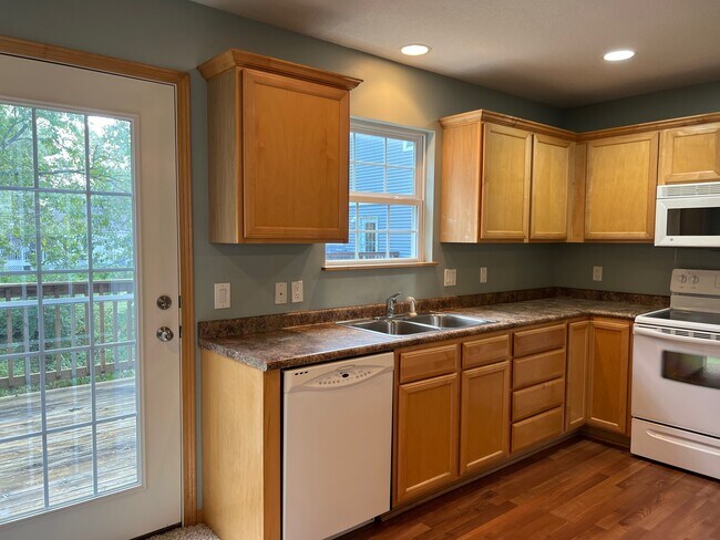 Foto del edificio - 5558 Kenton Ln