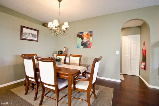 Foto del edificio - 9934 Shepard Pl