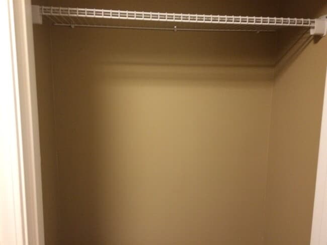 Building Photo - 33 Rio Grande Cir
