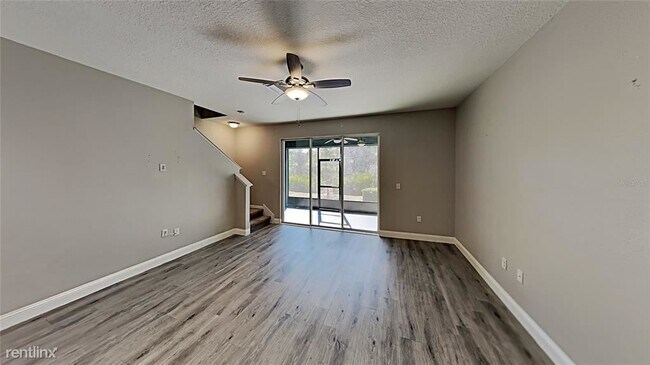 Building Photo - 3 br, 2.5 bath Townhome - 8980 Indigo Trai...