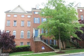 Building Photo - 22414 Brick Haven Way