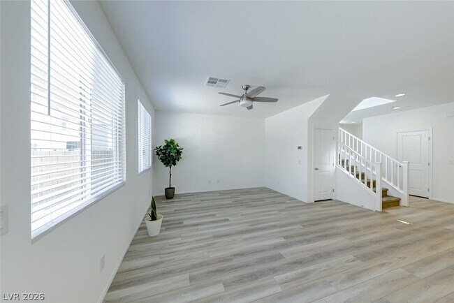 Building Photo - 1110 Cactus Needle Ave