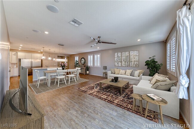 Foto del edificio - 2767 Flowing Breeze St