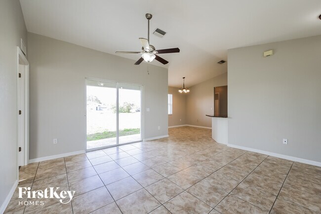 Foto del edificio - 211 NW 28th Terrace