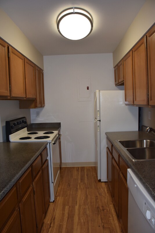 Foto del edificio - 8555 W Dakota Ave