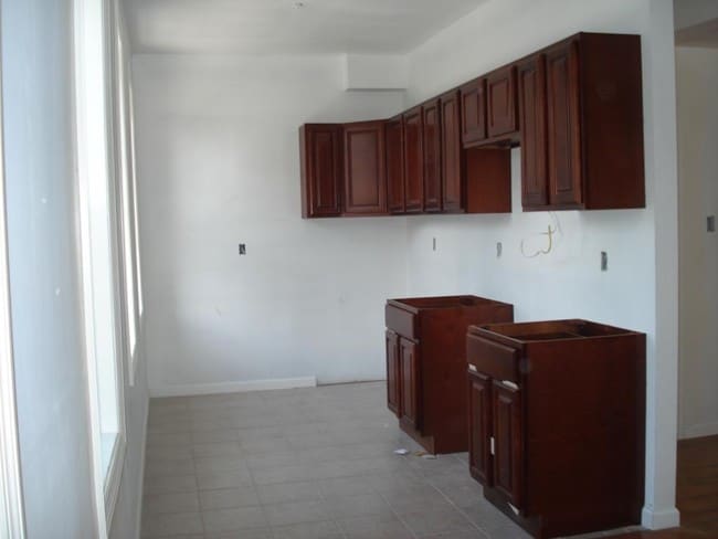  - 79-83 Tillinghast St