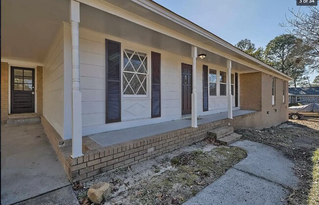 Building Photo - 4009 Centurion Pass
