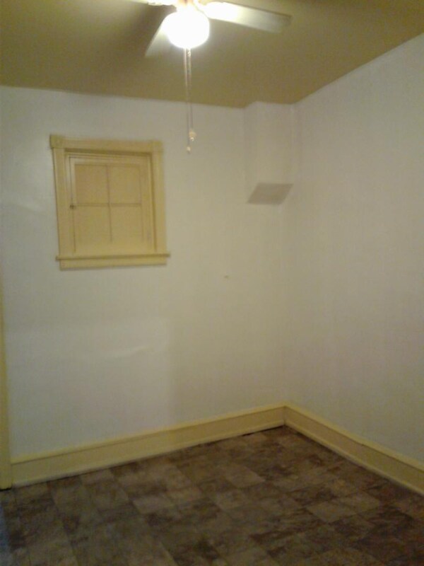 Foto del edificio - 3254 Frankford Ave