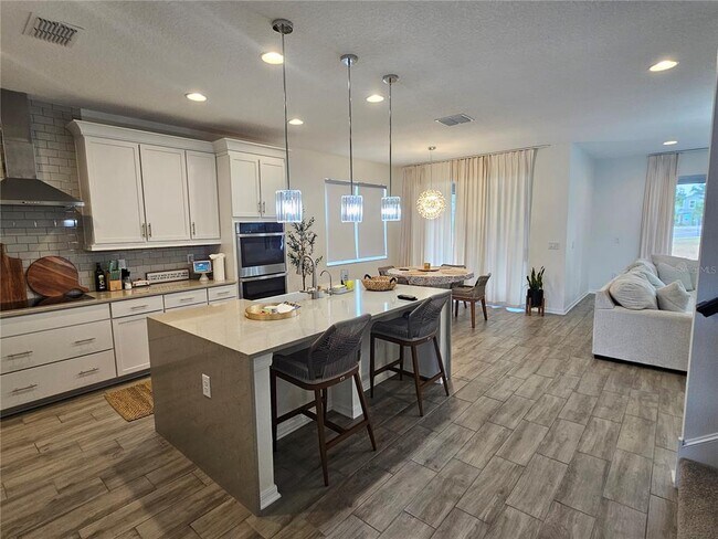 Foto del edificio - 13389 Sage Holw Ave