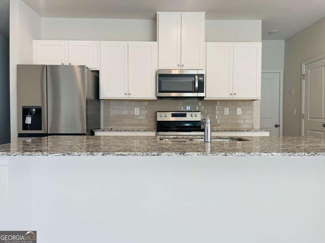 Foto del edificio - 160 Founders Dr