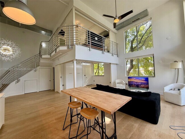 Foto del edificio - 900 4th St