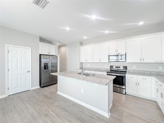 Building Photo - 3413 Cup Dr