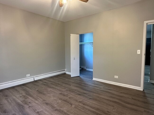 Building Photo - 52 N Parkside Ave