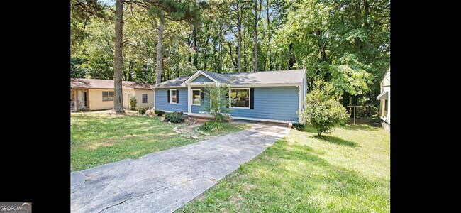 Building Photo - 3704 Asbury Ln SW