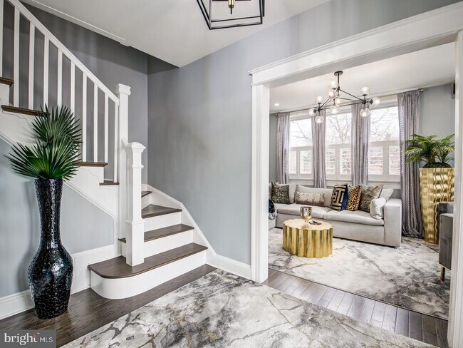 Foto del edificio - 801 Nicholson St NW