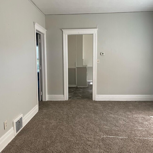 Building Photo - 4015 Whitney St