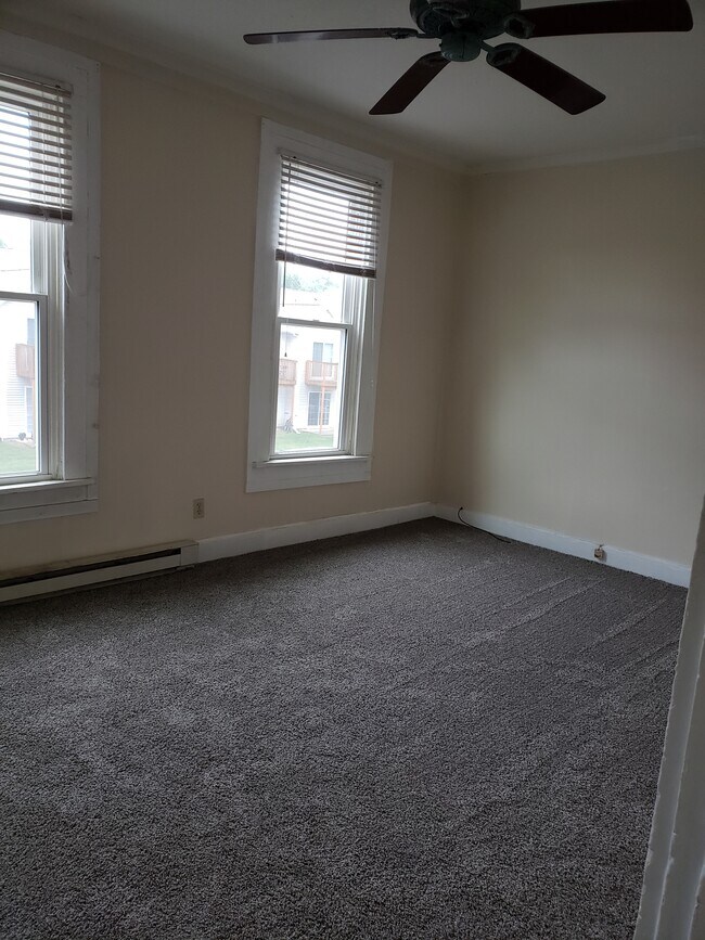 Foto del edificio - 930 N 6th St