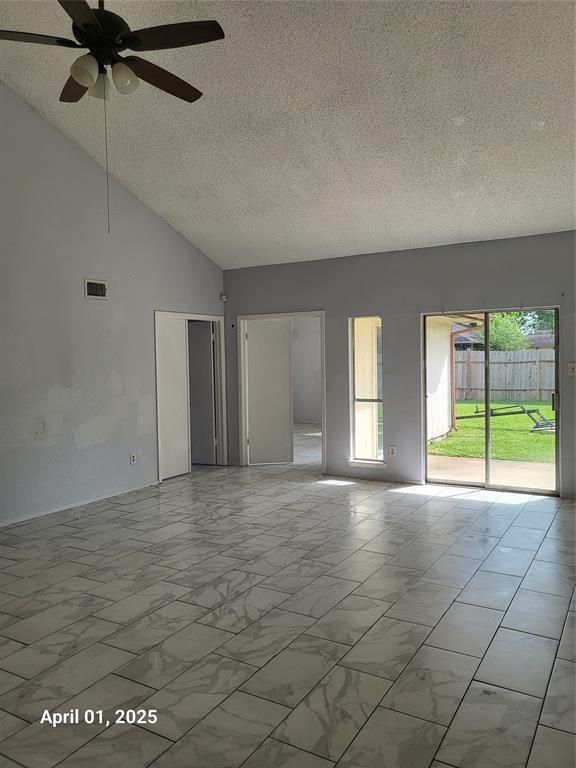Building Photo - 2426 Doverglen Dr