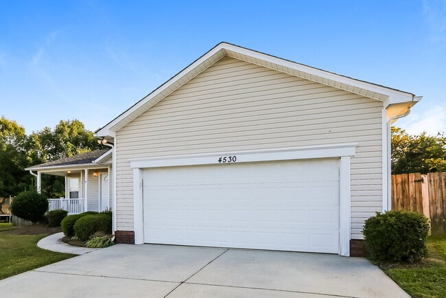 Building Photo - 4530 Carol Ct