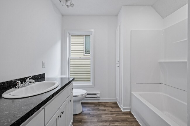 Foto del edificio - 3606 N Bryant Ave