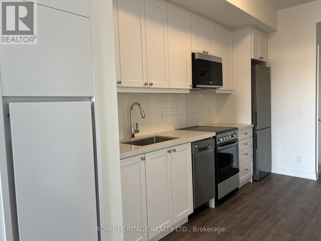 Building Photo - 51 Clarington Blvd