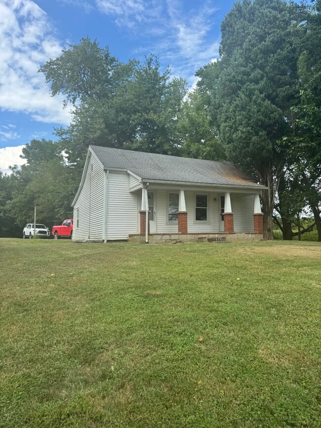 Foto del edificio - 758 E County Rd 750 N