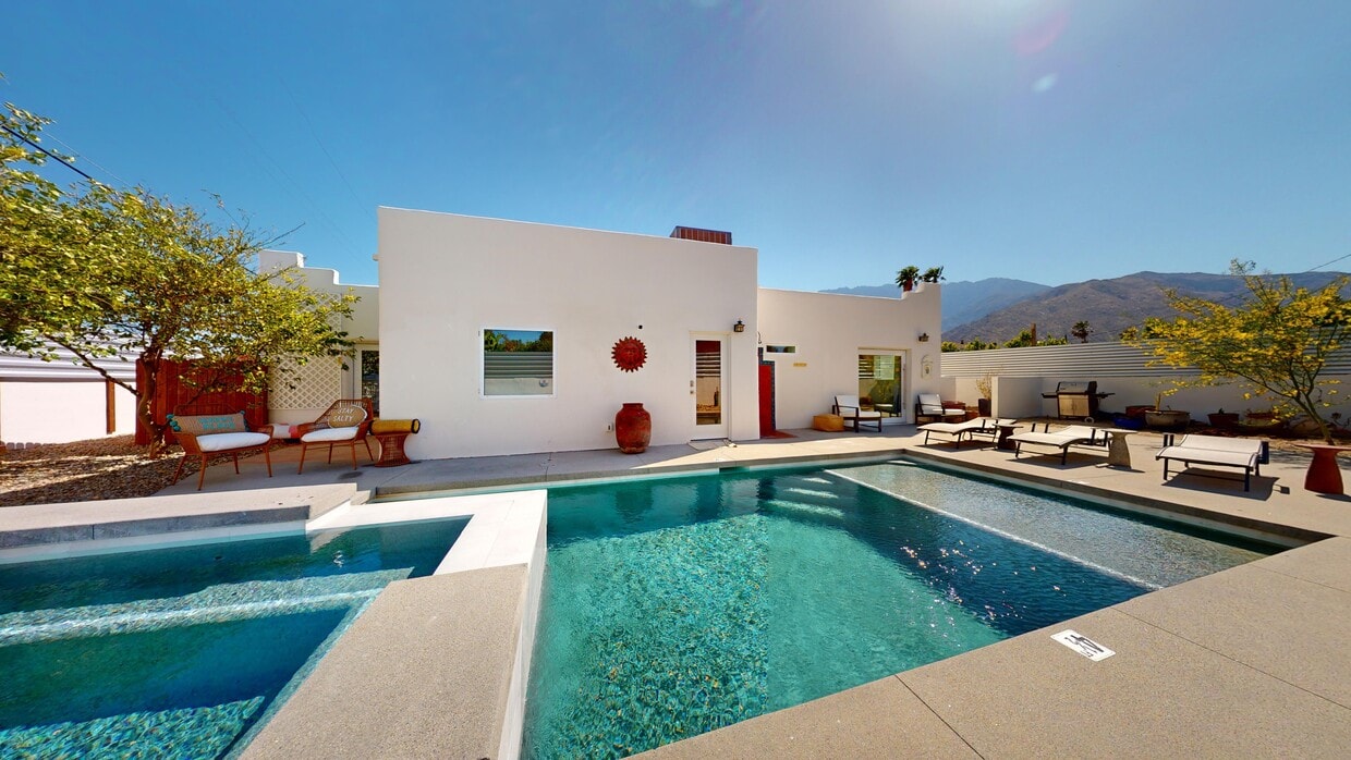 Foto principal - 370 W Sunview Ave