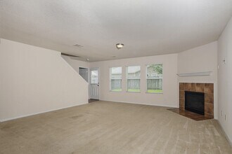 Building Photo - 9960 Hyacinth Way