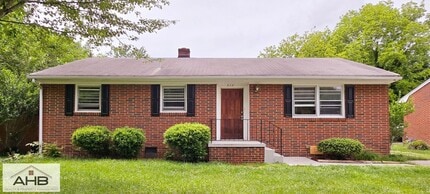 Building Photo - 317 Holt Ave