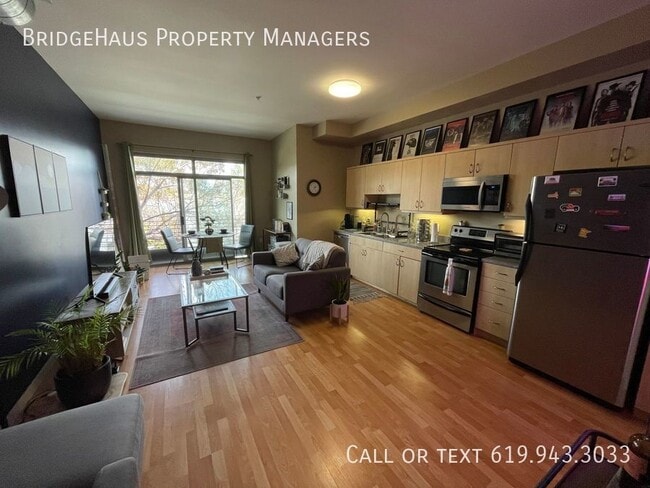 Building Photo - A Stunning Urban Oasis Nestled In The Hear...
