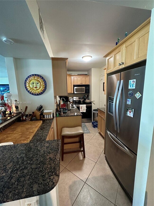 1 Las Olas Cir Unit 711 photo'