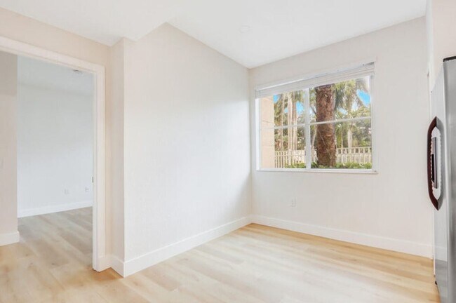 Foto del edificio - 11037 Legacy Blvd