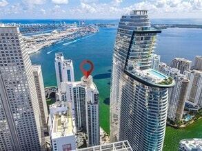 Building Photo - 300 S Biscayne Blvd