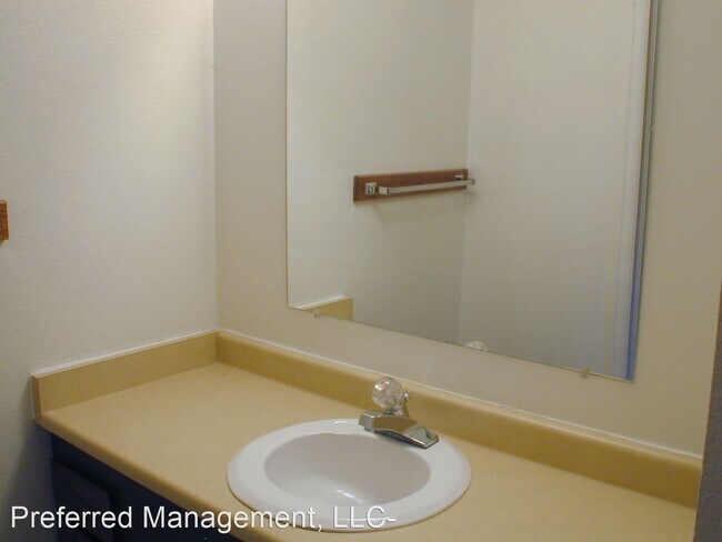Foto del edificio - 3312 Frontier St