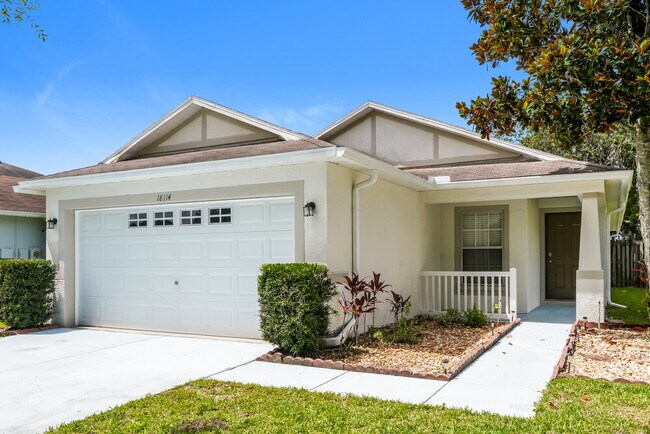 Building Photo - 18114 Cypress Bay Pkwy