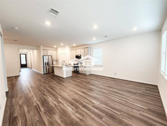 Foto del edificio - 7230 Greenbriar Bnd Ct