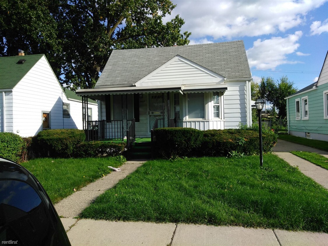 Building Photo - 3607 S Bassett St