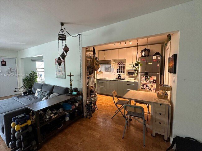 Foto del edificio - 12850 SW 43rd Dr