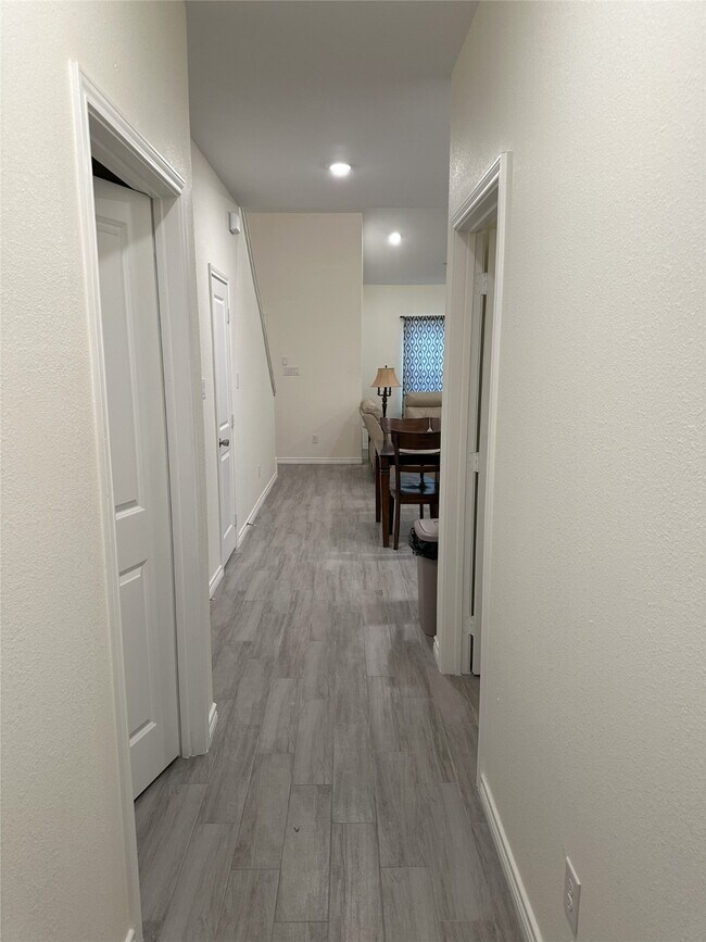 Foto del edificio - 16625 E Lynbrook
