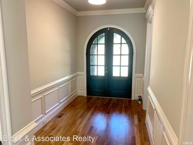 Building Photo - 3 br, 3.5 bath House - 1301 Empty Nest Way