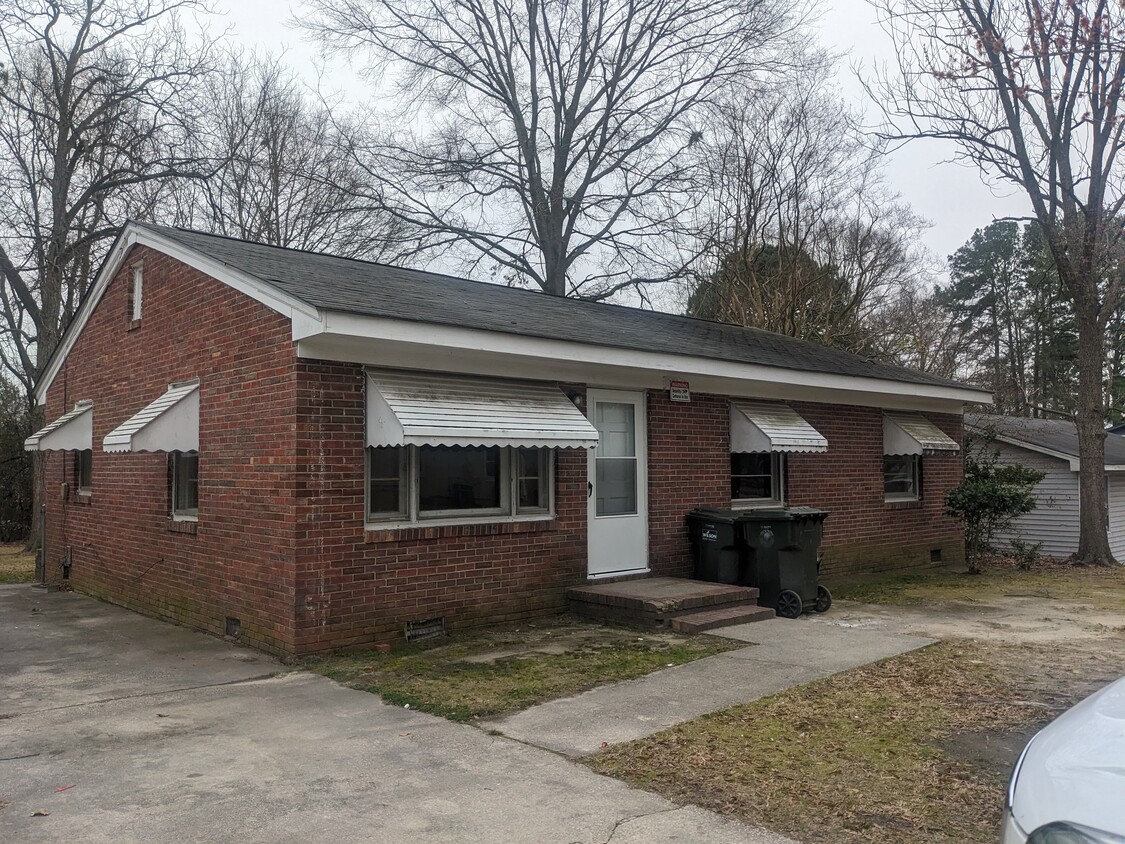 Primary Photo - 1115 Woodrow St S