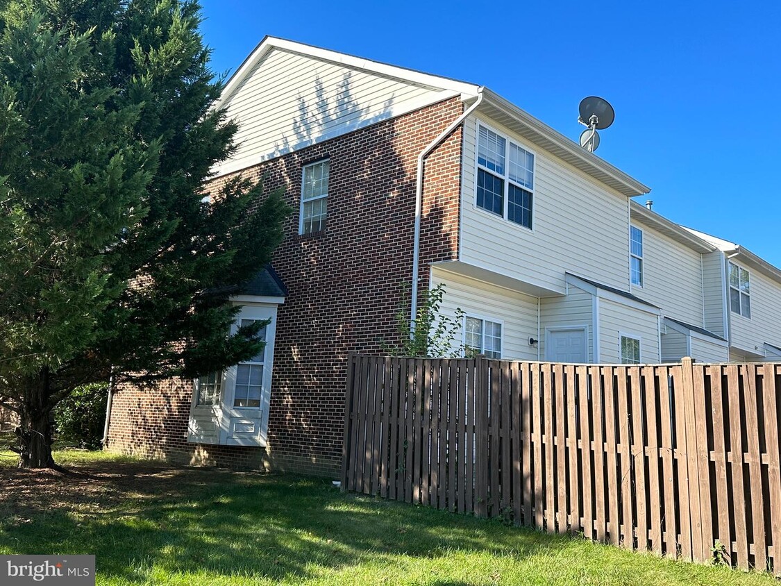 5100 Mahi Mahi Pl, Waldorf, MD 20603 Townhome Rentals in Waldorf MD