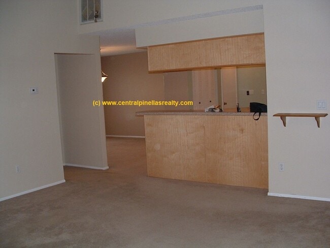 Foto del edificio - 3664 Montclair Dr